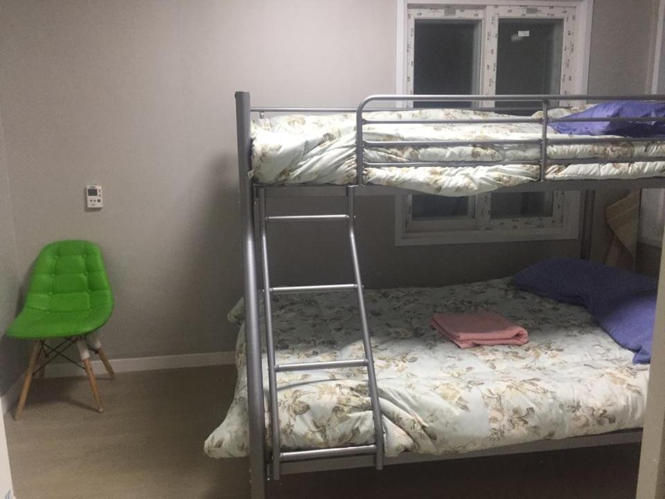 Woori House Guest house